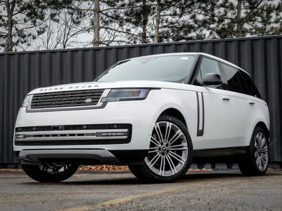 New 2025 Land Rover Range Rover SE
