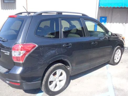 Used 2015 Subaru Forester 2.5i Premium AWD/4WD image 5