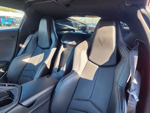 Used 2023 Chevrolet Corvette Stingray Coupe w/ Z51 Performance Package image 12