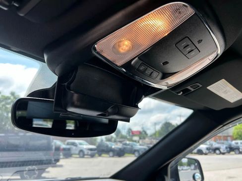 Used 2020 Dodge Durango GT image 24