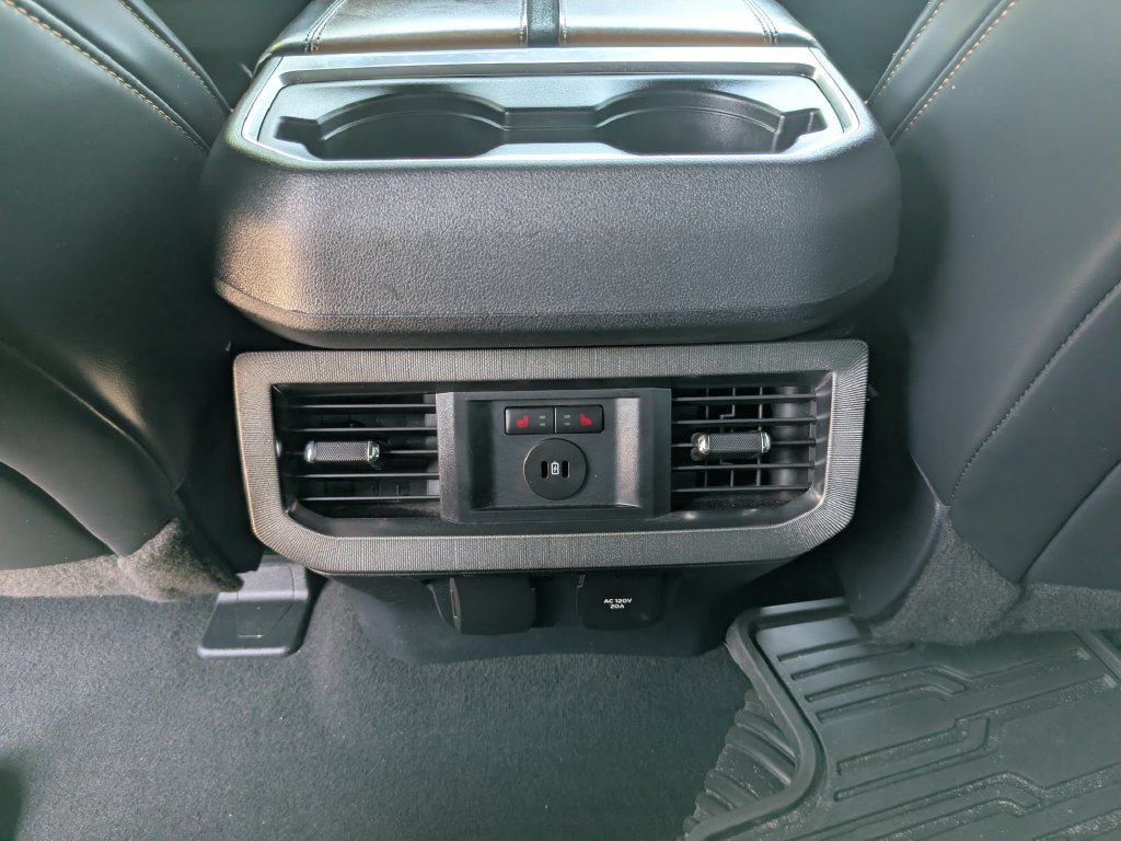 Used 2024 Ford F450 Platinum AWD/4WD image 19