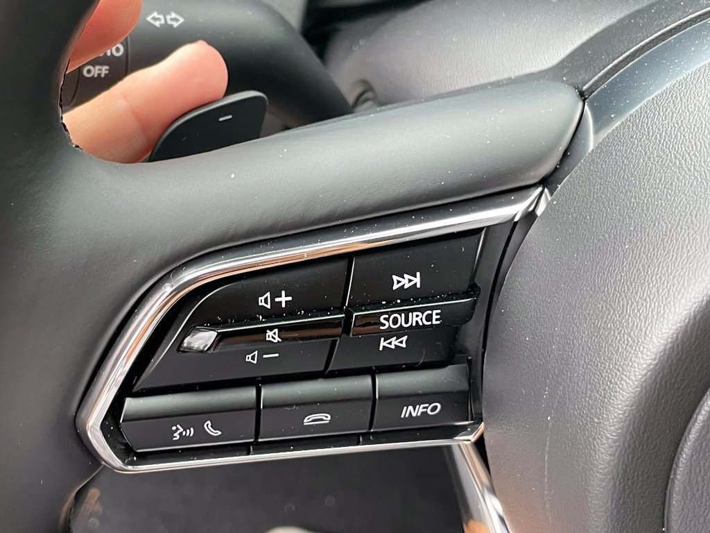 Used 2024 MAZDA CX-90 3.3 Turbo w/ Select Package AWD/4WD image 17