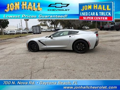 Used 2019 Chevrolet Corvette Stingray Coupe w/ 1LT image 5