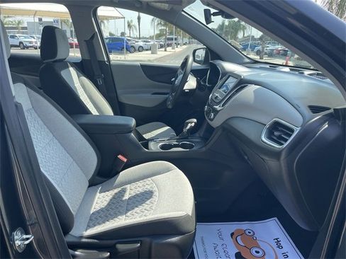 Used 2022 Chevrolet Equinox LS image 27