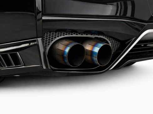 Used 2021 Nissan GT-R Premium image 23