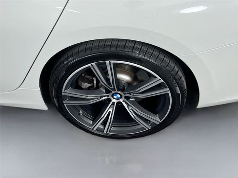 Used 2022 BMW 330i xDrive Sedan w/ Premium Package 2 AWD/4WD image 31