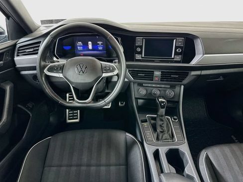 Certified 2023 Volkswagen Jetta Sport FWD image 21