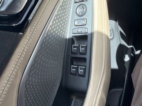Used 2022 Acura MDX SH-AWD w/ Advance Package image 10