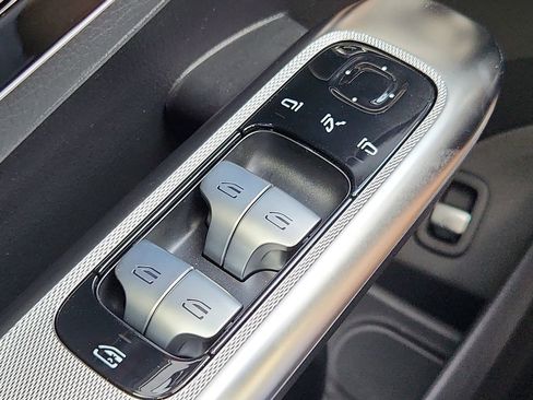 New 2026 Mercedes-Benz GLC 300 4MATIC image 29