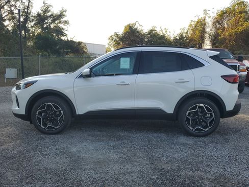 New 2026 Ford Escape Platinum image 7