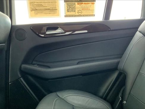 Used 2017 Mercedes-Benz GLS 450 4MATIC image 36