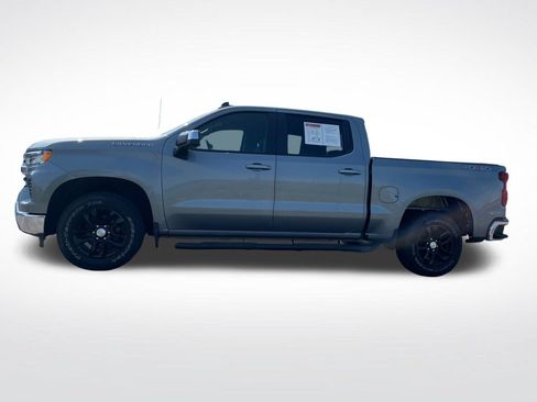Used 2023 Chevrolet Silverado 1500 LT AWD/4WD image 2