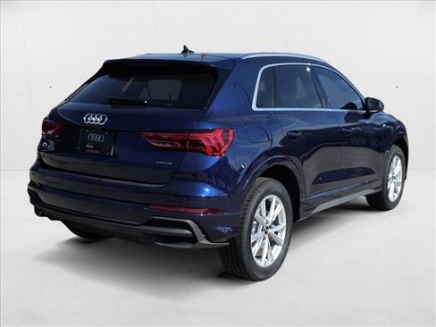 New 2025 Audi Q3 2.0T Premium w/ Convenience Package image 4