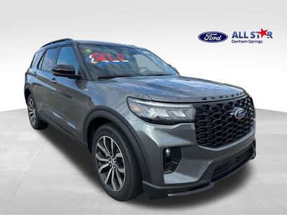 New 2026 Ford Explorer ST-Line w/ Premium Package