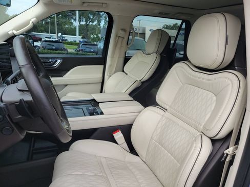 Used 2021 Lincoln Navigator Black Label AWD/4WD image 28
