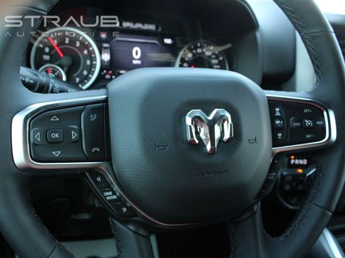 Used 2026 RAM 1500 Big Horn AWD/4WD image 18