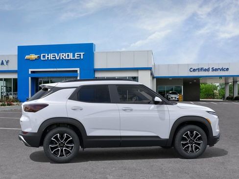 New 2026 Chevrolet TrailBlazer ACTIV w/ Convenience Package FWD image 5