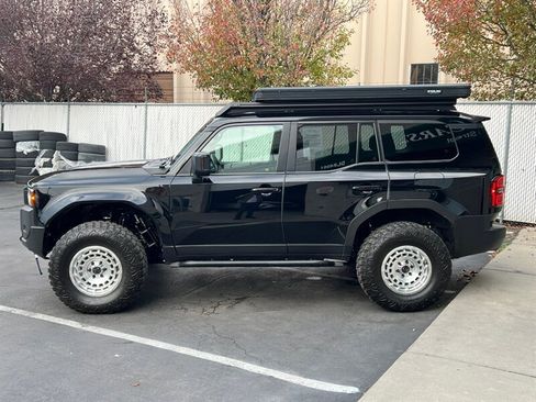 Used 2024 Toyota Land Cruiser 1958 image 4