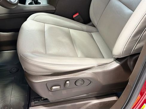 Certified 2023 Chevrolet Tahoe Z71 w/ Luxury Package image 20