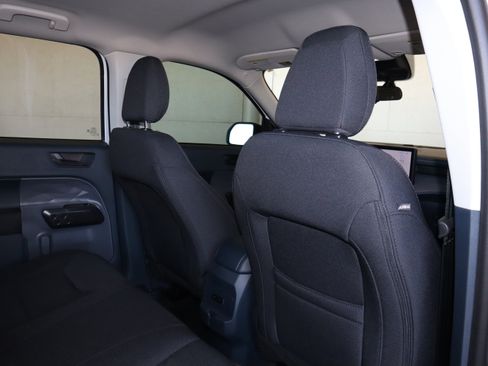 Used 2025 Ford Maverick XL w/ Equipment Group 102A image 42