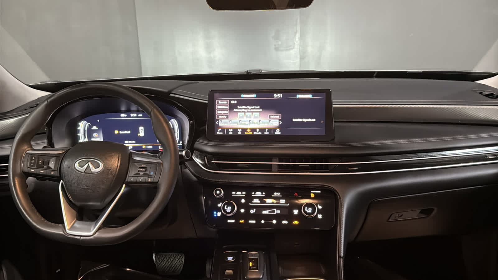 Used 2023 INFINITI QX60 Luxe w/ Cargo Package AWD/4WD image 24