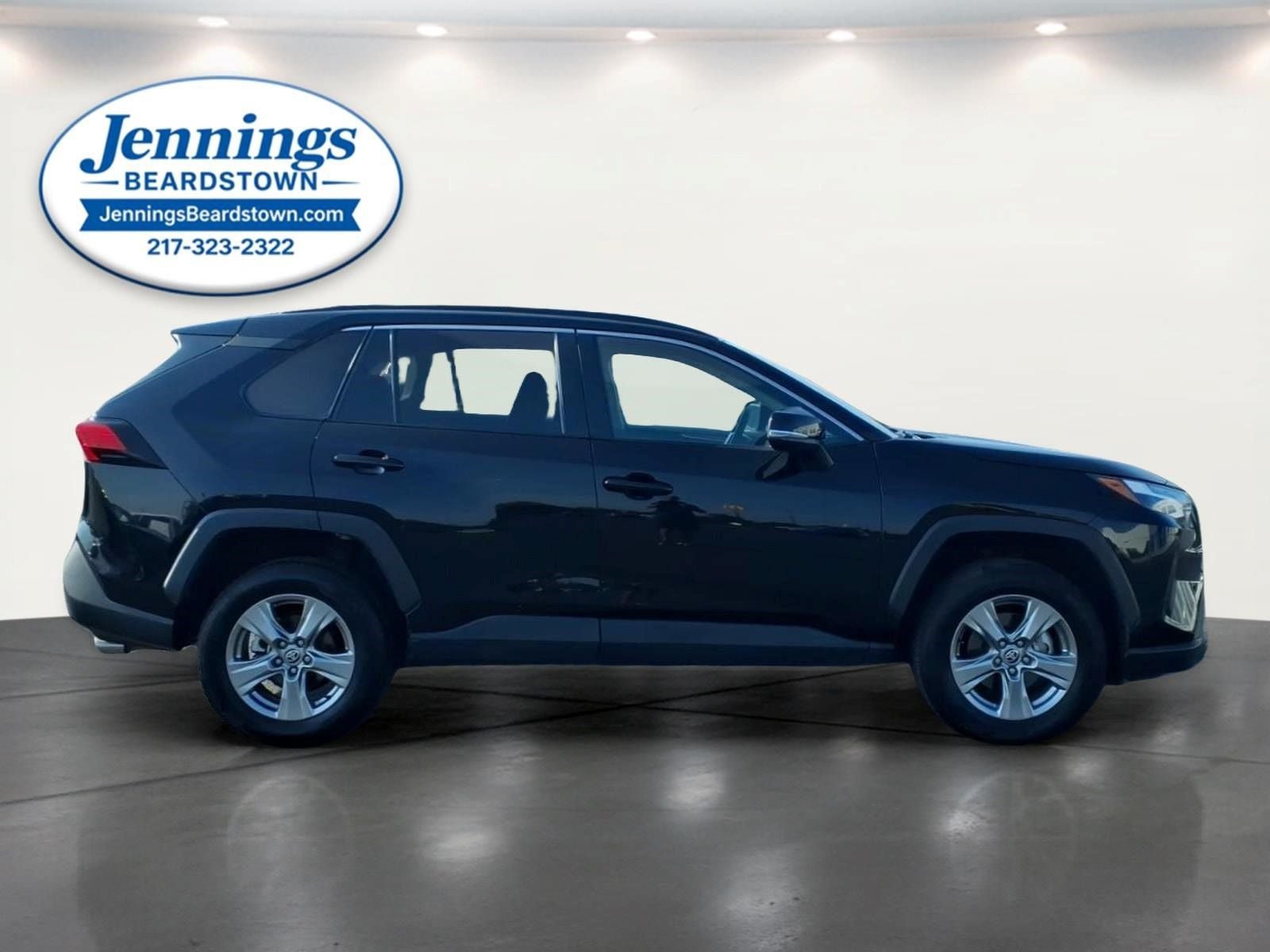 Used 2024 Toyota RAV4 XLE FWD image 28