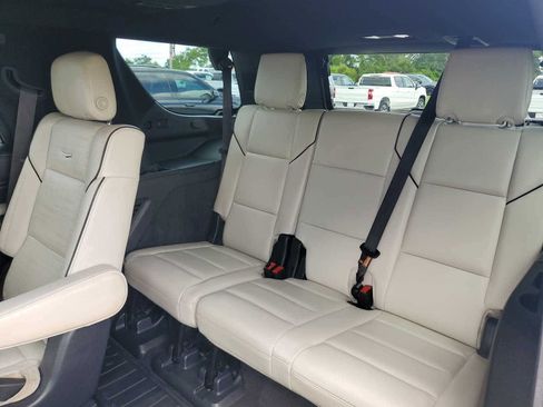Used 2022 Cadillac Escalade Sport w/ Touring Package AWD/4WD image 16
