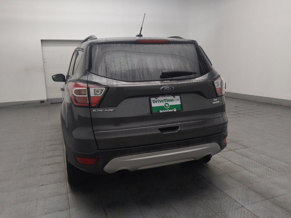 Used 2018 Ford Escape SE FWD image 6