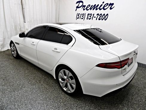 Used 2020 Jaguar XE S image 4
