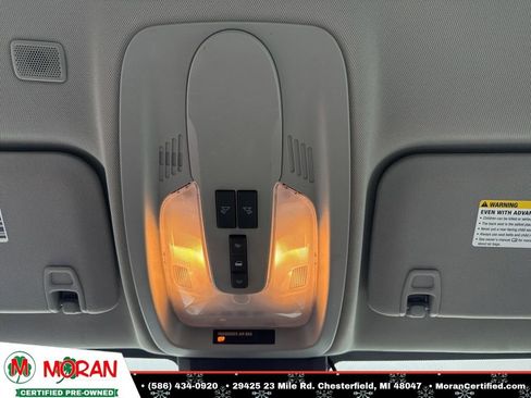 Used 2018 Chevrolet Equinox LT w/ Sun & Infotainment Package image 21