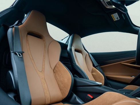 New 2027 McLaren 750S Spider RWD image 49