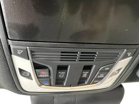 New 2026 Acura RDX SH-AWD image 25