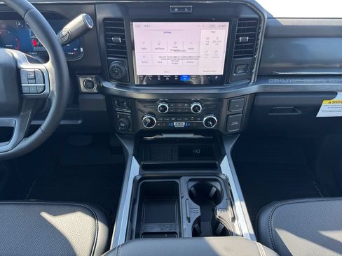 New 2025 Ford F350 Lariat w/ Lariat Ultimate Package AWD/4WD image 11