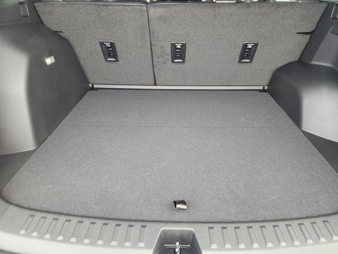 New 2026 Chevrolet Equinox LT FWD image 21