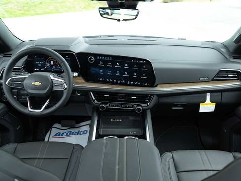 New 2026 Chevrolet Suburban High Country w/ Sun And Tow Package image 17