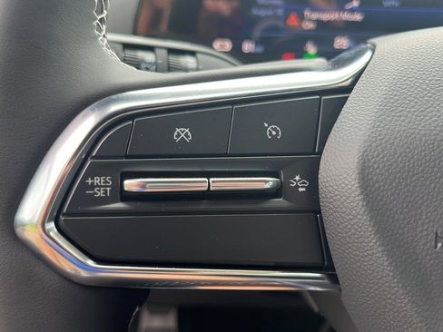 New 2025 Chevrolet Blazer EV LT image 30