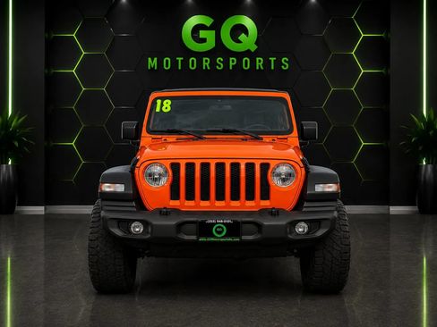 Used 2018 Jeep Wrangler Unlimited Sport S AWD/4WD image 2