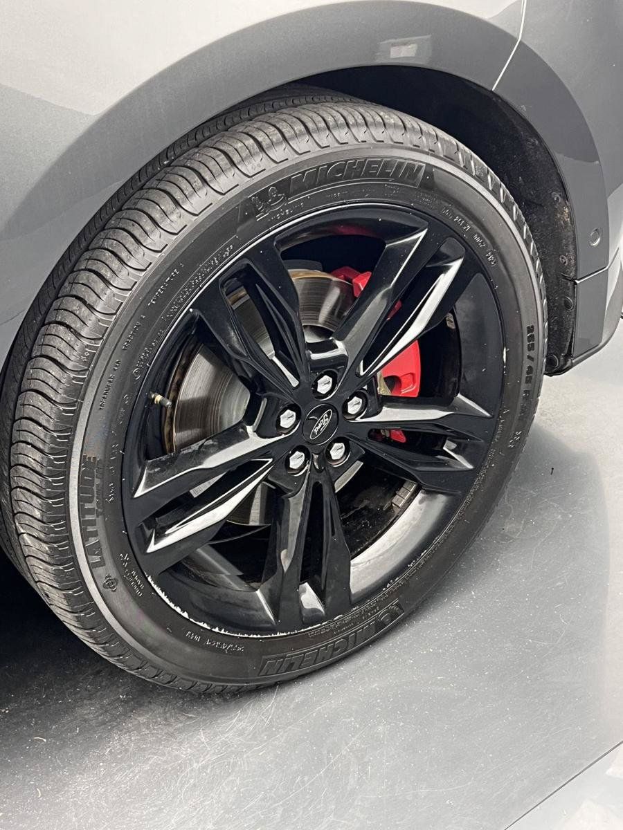 Used 2019 Ford Edge ST w/ Equipment Group 401A AWD/4WD image 43