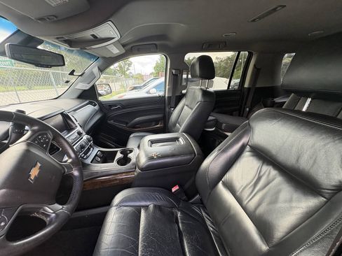 Used 2016 Chevrolet Suburban LS AWD/4WD image 11