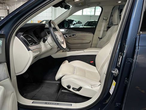Used 2024 Volvo XC90 B6 Ultimate w/ Lounge Package AWD/4WD image 23
