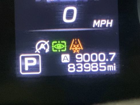 Used 2021 Subaru Outback Limited image 18