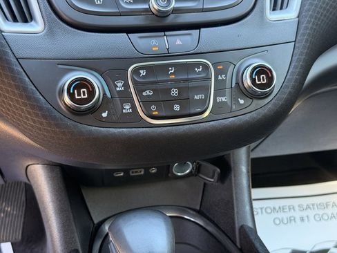 Used 2024 Chevrolet Malibu LT w/ Sport Edition image 20