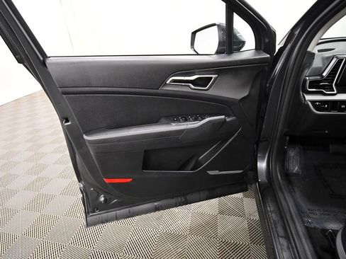 Certified 2023 Kia Sportage LX AWD/4WD image 13