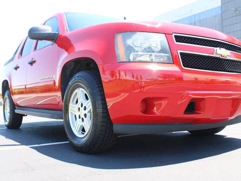 Used 2007 Chevrolet Avalanche LS RWD image 39