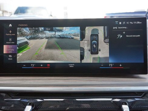 Used 2023 BMW X7 xDrive40i w/ Premium Package image 72