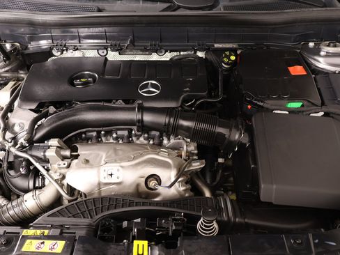 Used 2023 Mercedes-Benz GLB 250 GLB 250 image 19