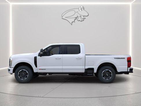 New 2026 Ford F250 Lariat w/ Tremor Off-Road Package AWD/4WD image 3