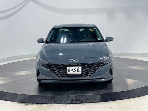 Used 2023 Hyundai Elantra Limited image 9