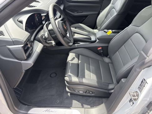 New 2026 Porsche Macan 4 Electric AWD/4WD image 20