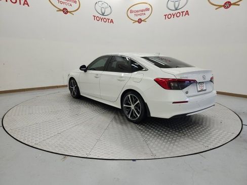 Used 2024 Honda Civic Touring image 6